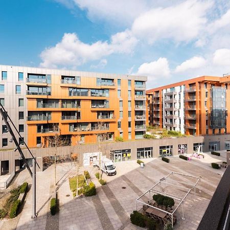 Flatbook - City Center Apartments Brabank With Parking กดัญสก์ ภายนอก รูปภาพ