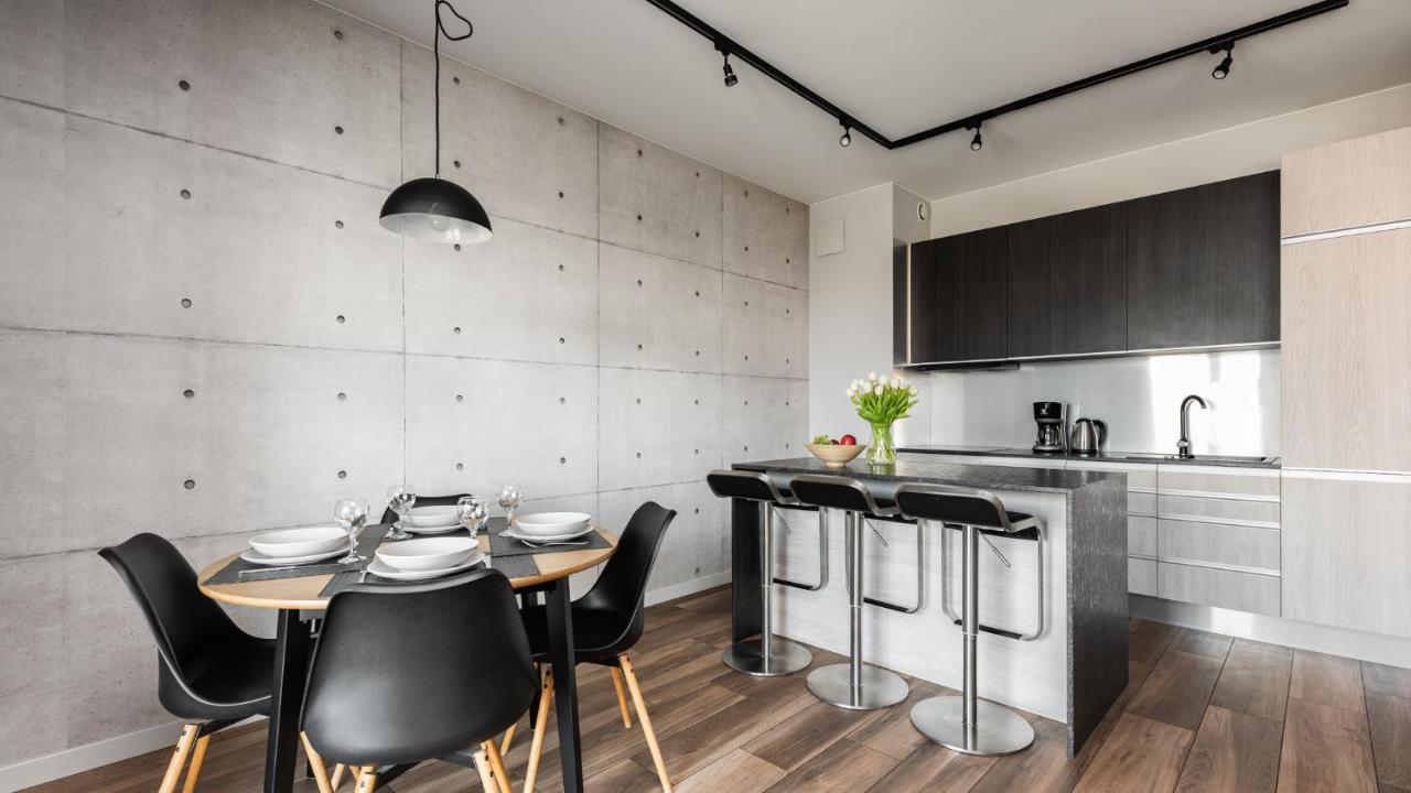 Flatbook - City Center Apartments Brabank With Parking กดัญสก์ ภายนอก รูปภาพ