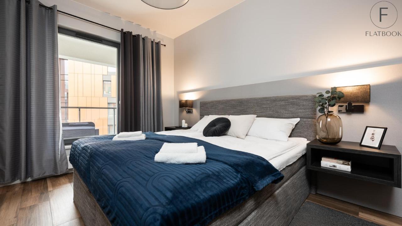 Flatbook - City Center Apartments Brabank With Parking กดัญสก์ ภายนอก รูปภาพ